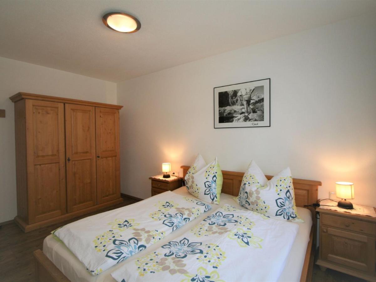 Apartment Christian By Interhome Fugen Bagian luar foto