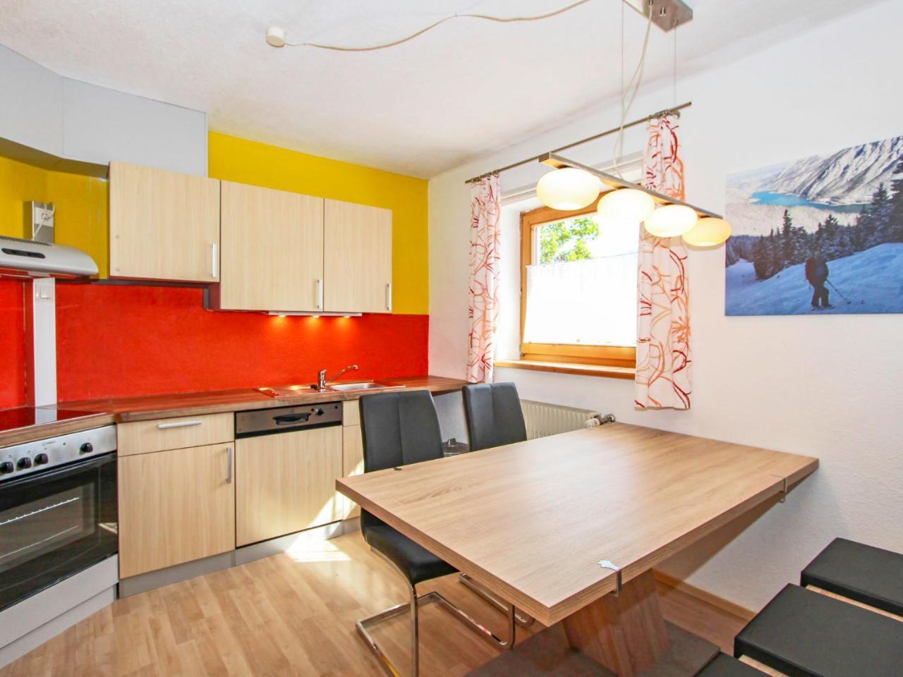 Apartment Christian By Interhome Fugen Bagian luar foto